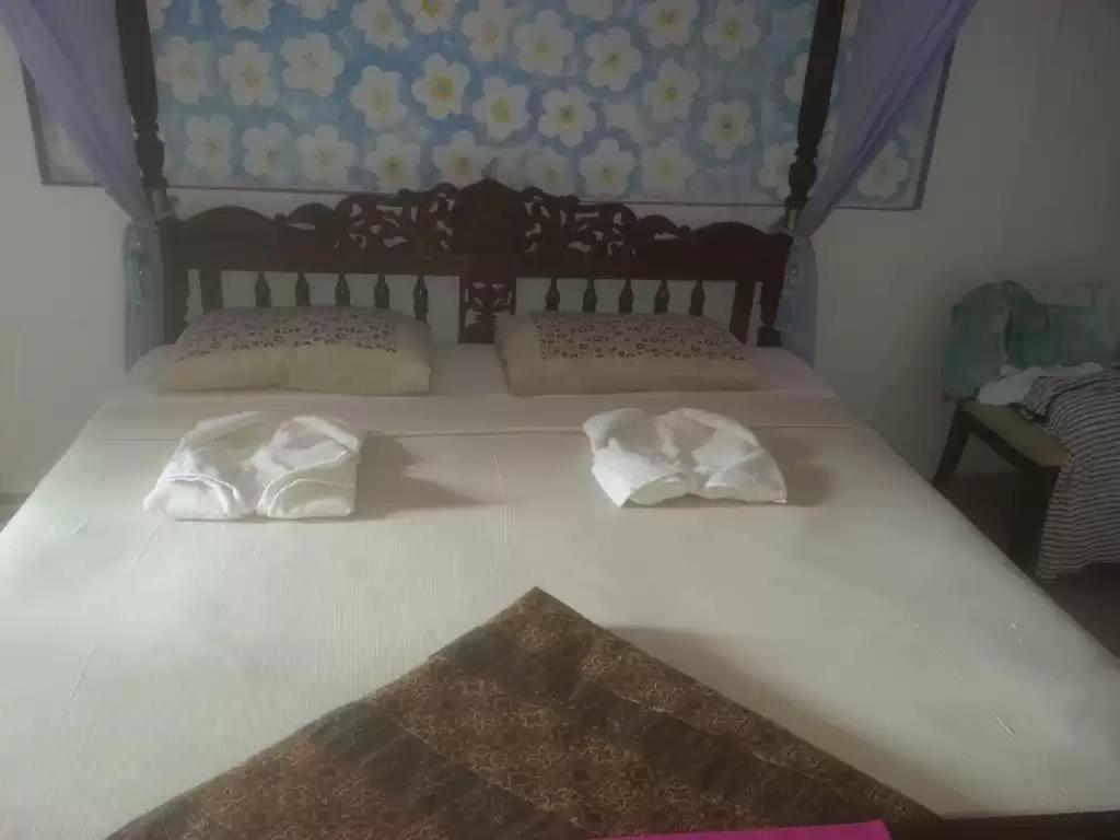Solomon Beach Hotel Marawila Exterior photo